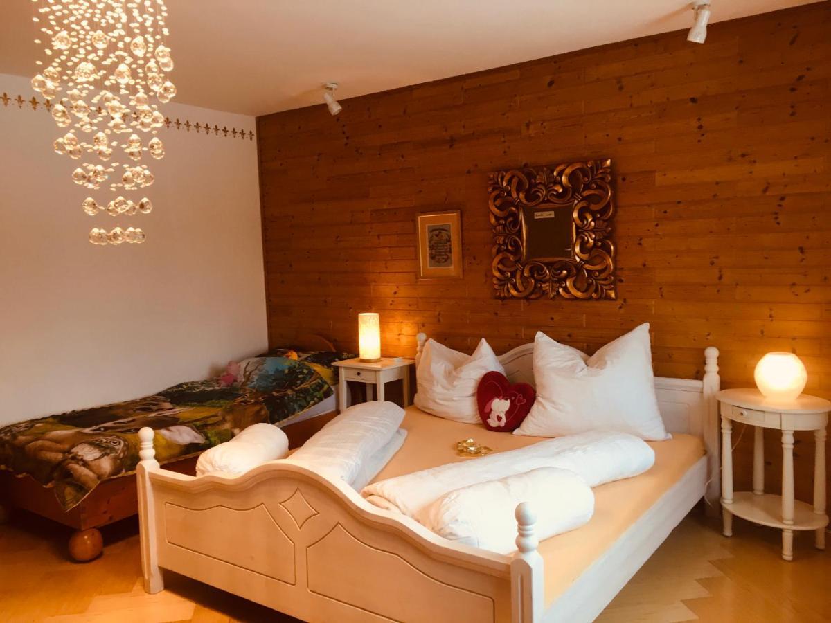 Familienapartments Mit Balkon Und Garten Ober-Lembach Eksteriør billede