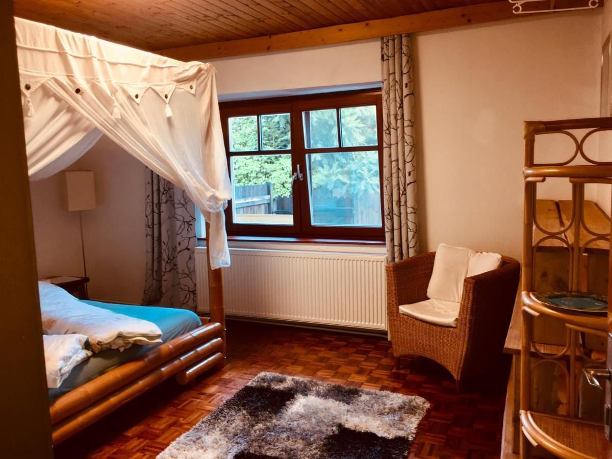 Familienapartments Mit Balkon Und Garten Ober-Lembach Eksteriør billede